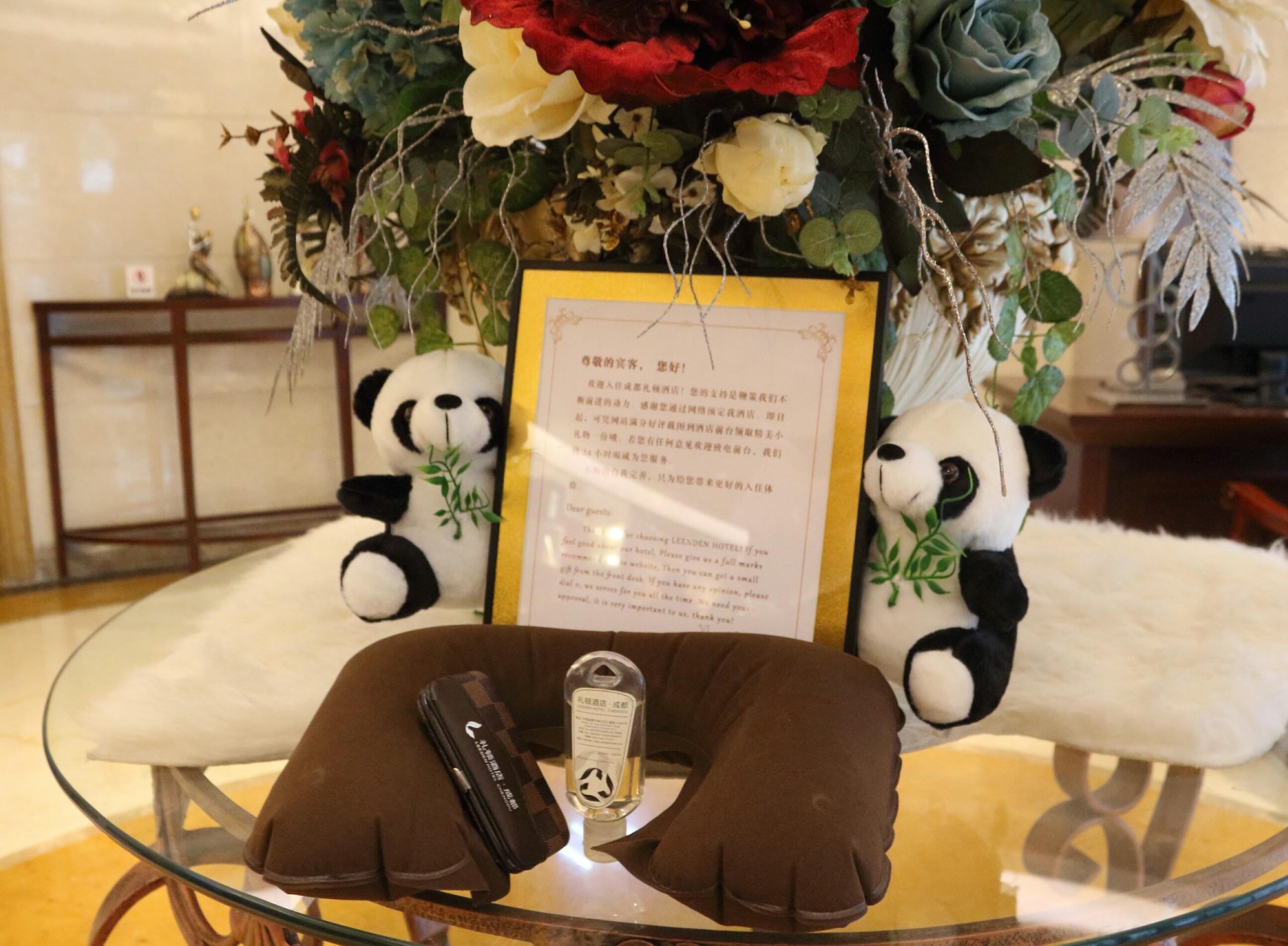 Leeden Hotel Chengdu Extérieur photo