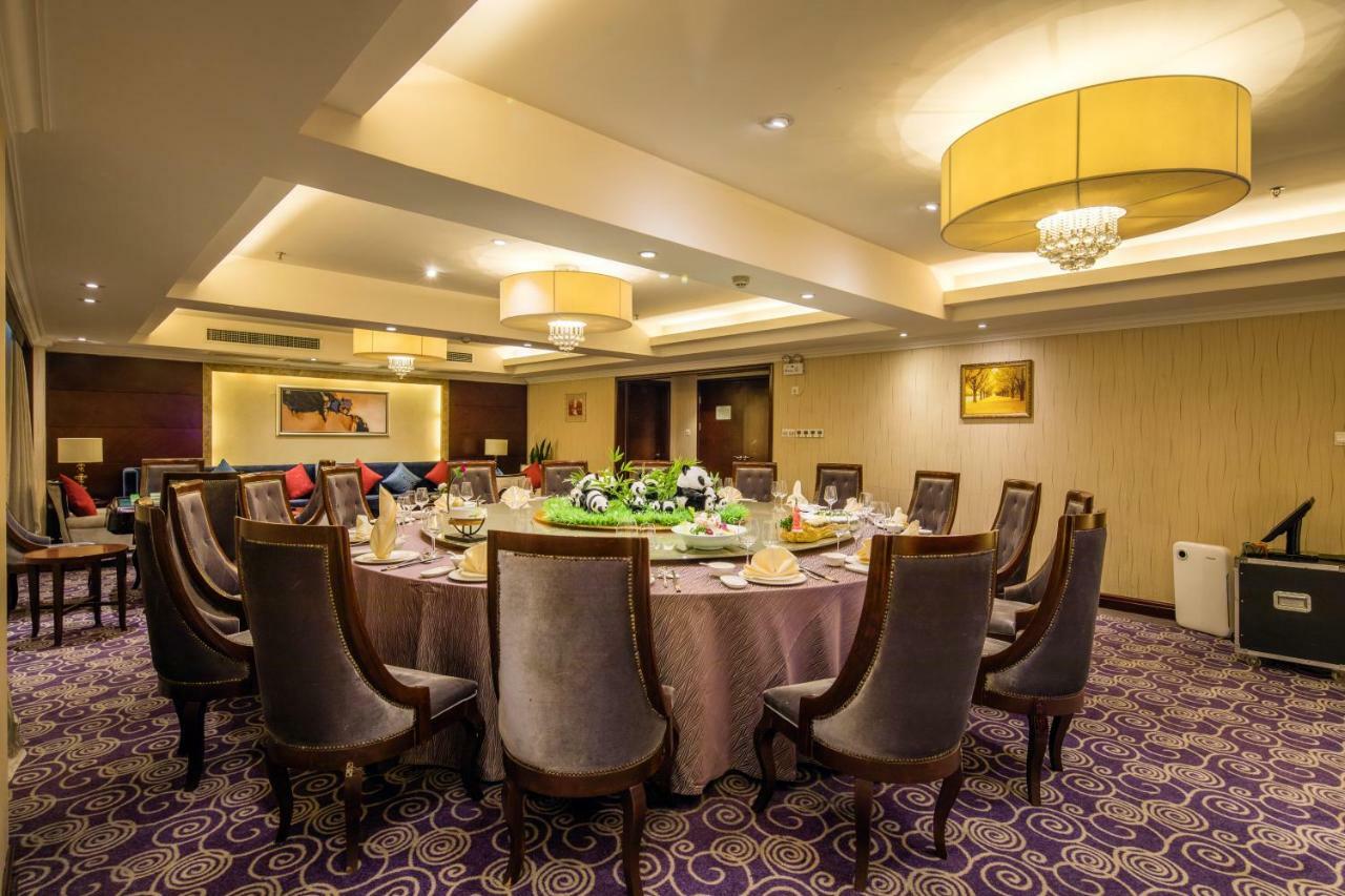 Leeden Hotel Chengdu Extérieur photo